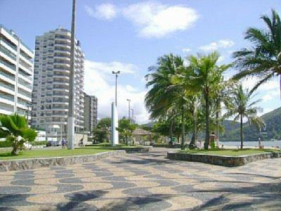 Lindo Apto Praia Martin De Sa Em Condominio Com Piscina, Estacionamento, Wi-Fi 150Mbps,Perto Do Mar!!! Caraguatatuba Dış mekan fotoğraf